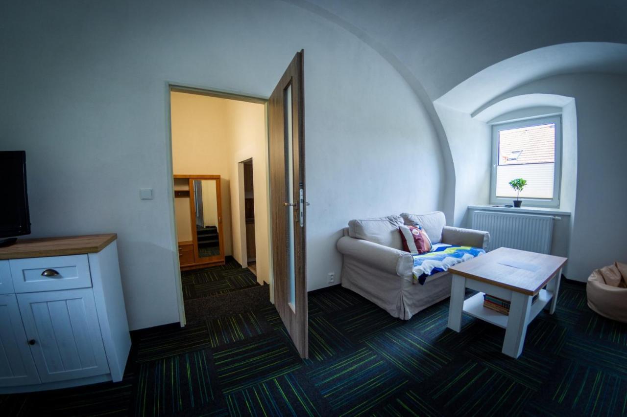 Penzion Nezarka 59 Jindřichův Hradec Extérieur photo